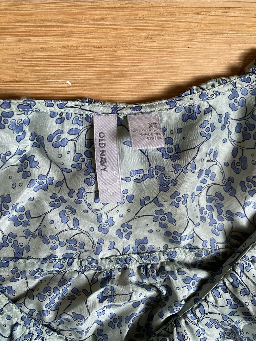Silk Floral Ruffle Tank - Picture 2 of 4